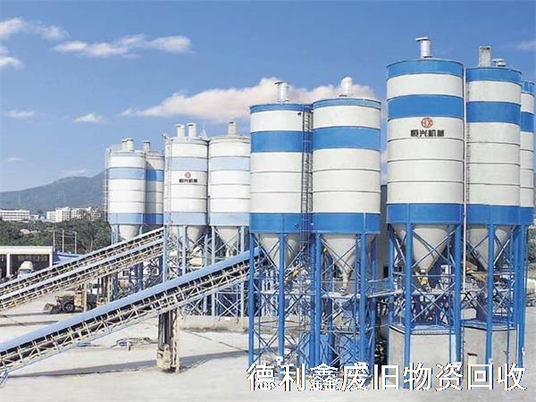 攪拌站設(shè)備回收案例